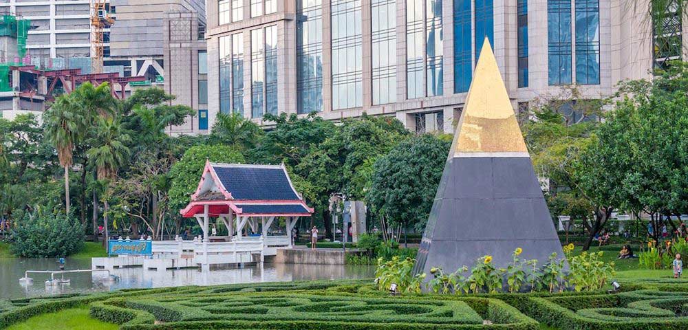 Benjasiri Park